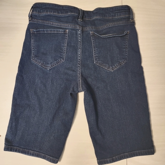George Bermuda Jean Shorts Size 4 - Picture 2 of 5